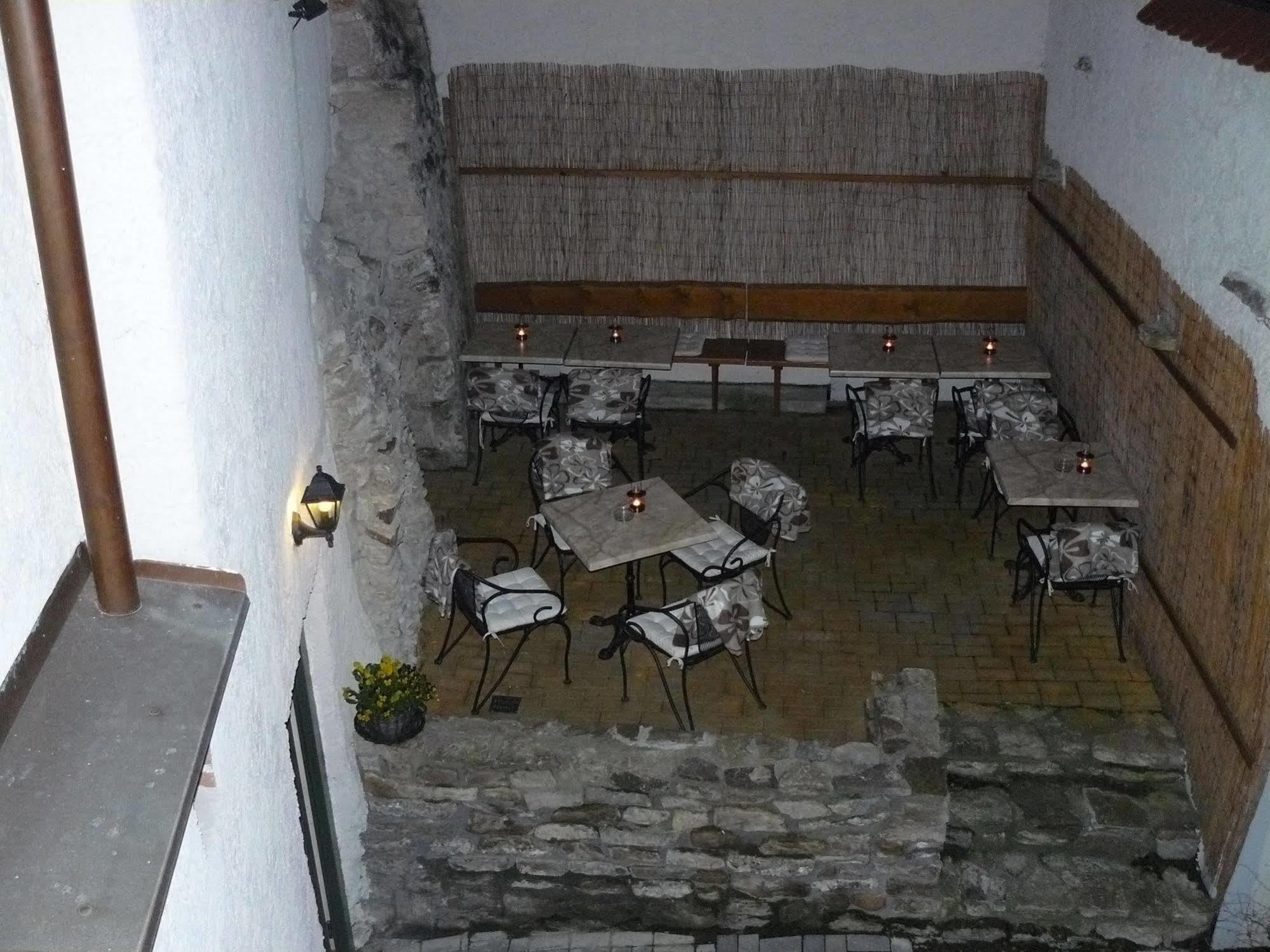 Hotel Opat Кутна-Гора Экстерьер фото
